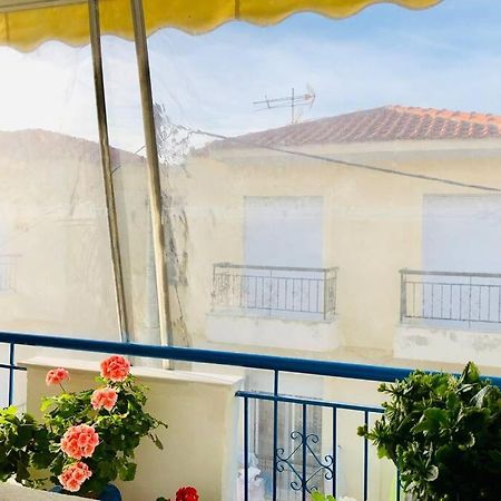 Family Apartment In Greece Каландра Екстер'єр фото
