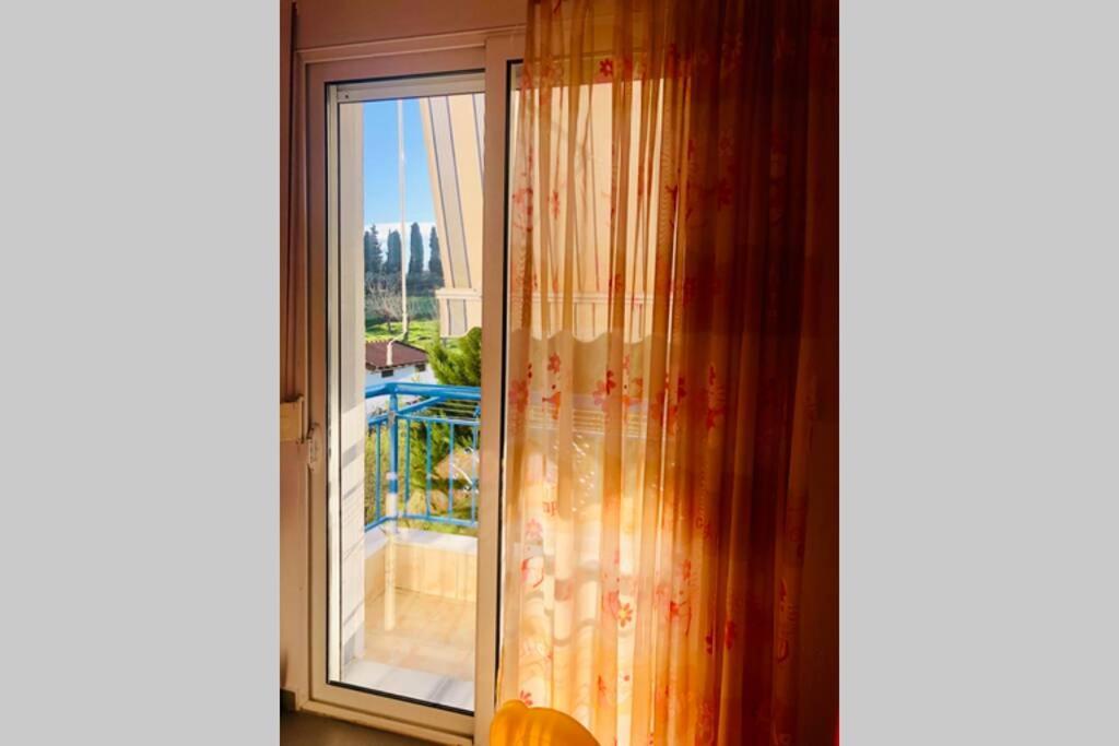 Family Apartment In Greece Каландра Екстер'єр фото